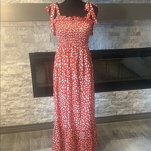 NWT Lucien Hanna Orange maxi dress with Smocked chest area and tiered hem Medium